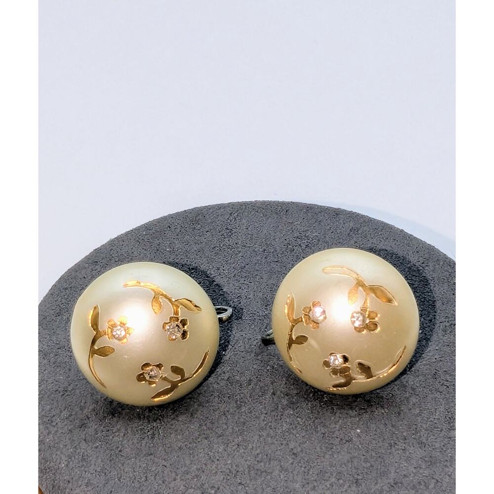 Vintage 50s Dome Faux Pearl Gold Flower Rhinestone Center Screw Back Earrings